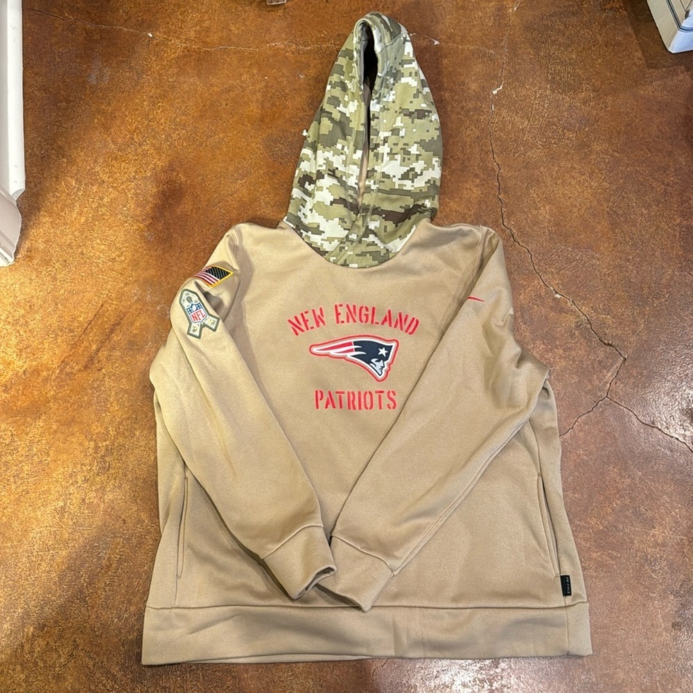 Women’s Nike New England Patriots Hoodie